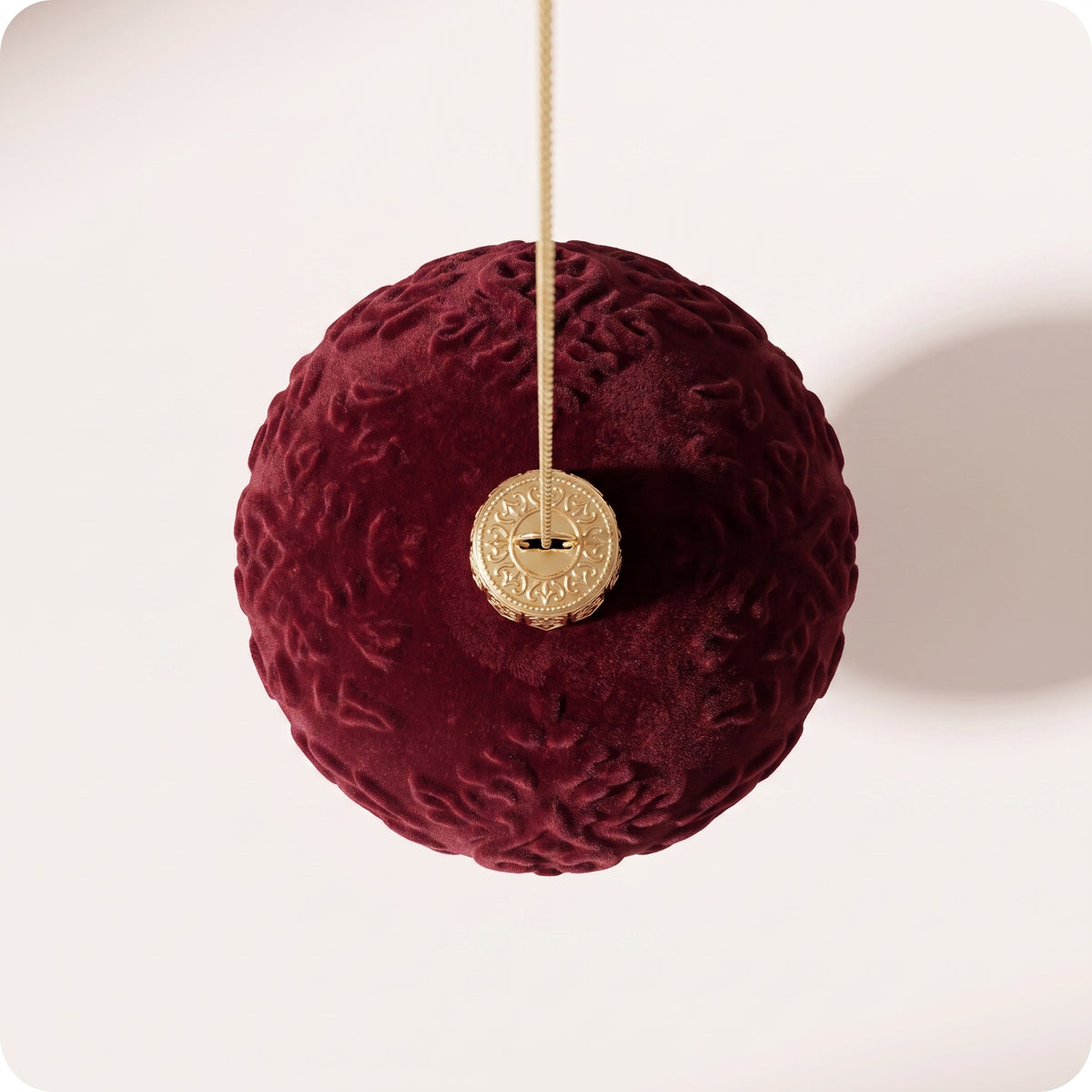 Esfera de terciopelo rojo burgundy floral