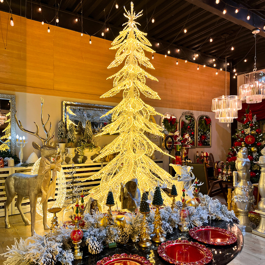 CHRISTMAS TREE CON LUZ LED 
Color:  1485L Warm white with 10% flash LED
Indoor & Outdoor Use
UV resistance, 100% waterproof
Item Voltage: 24V DC IP65