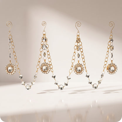 Guirnalda colgante con joyas