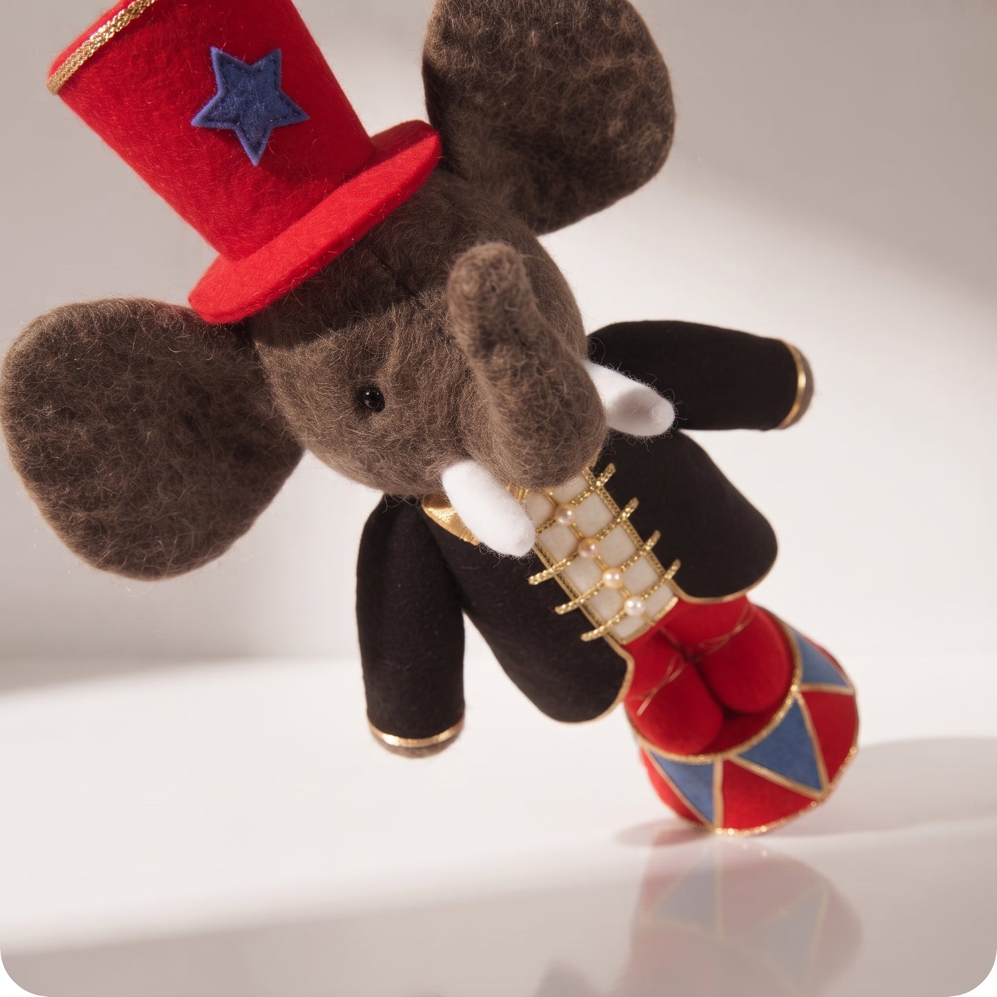 Elefante líder de circo