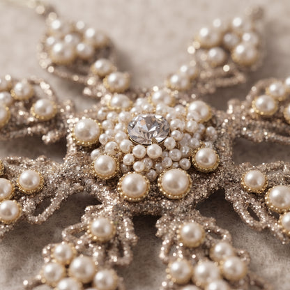 Esfera Snowflake con piedras y perlas