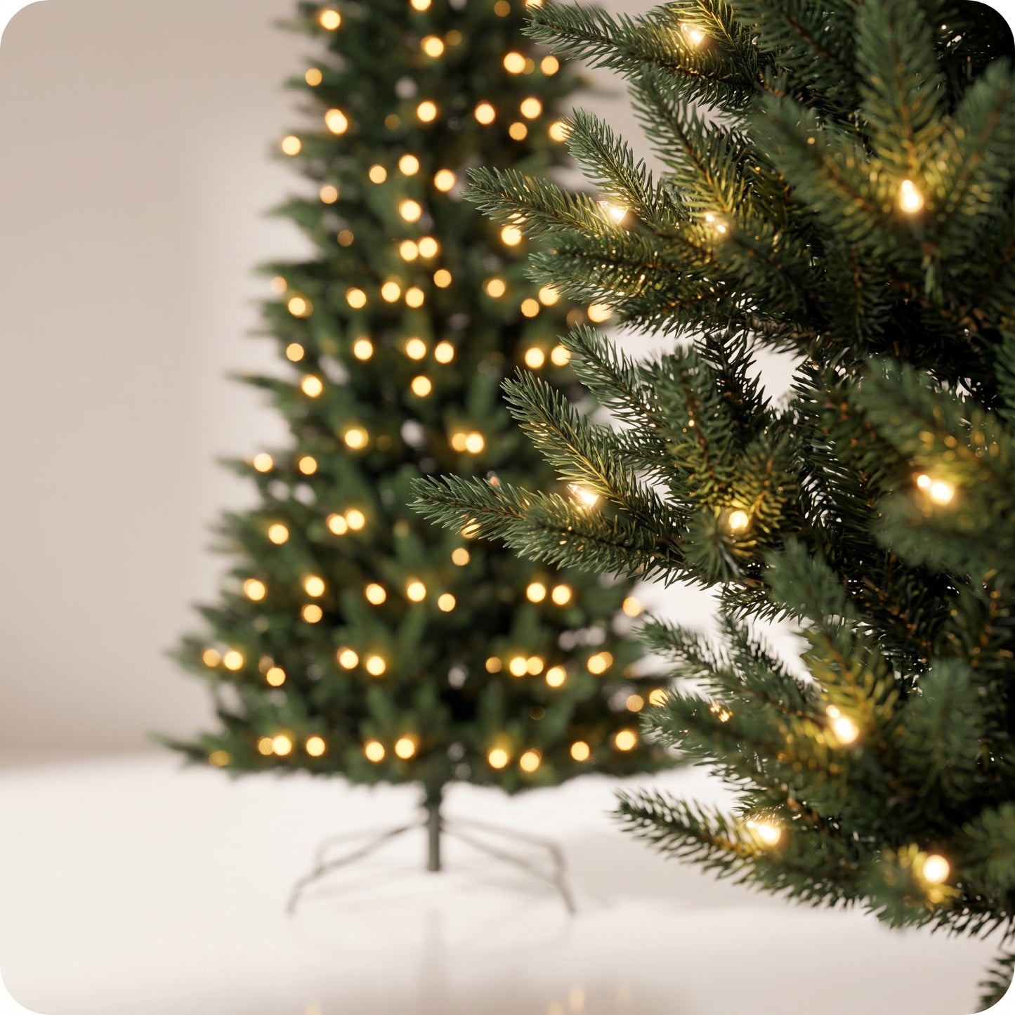 Árbol verde virginia lapiz con luz led calida