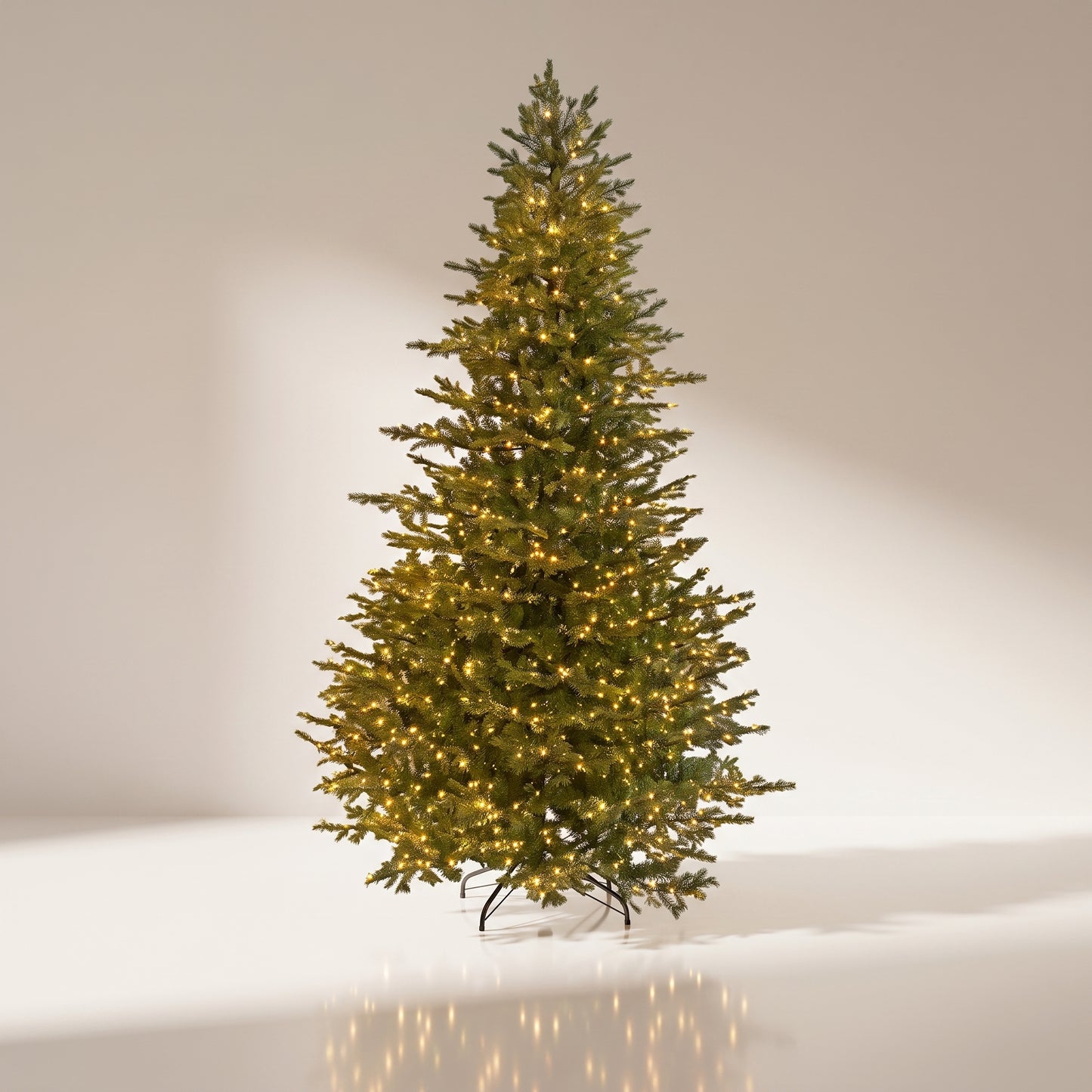 Árbol fir premium verde con 1450 luces calidas