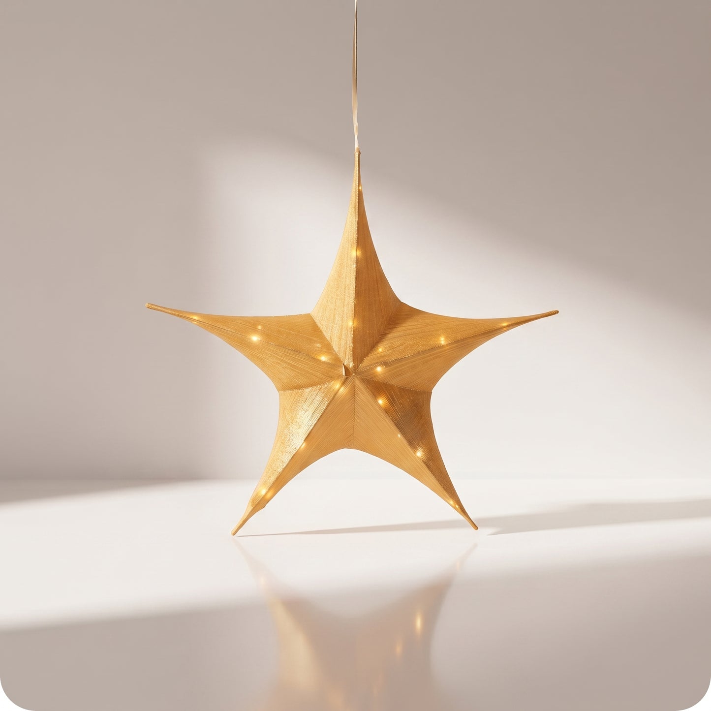 Estrella dorada 3d con luz led y baterías