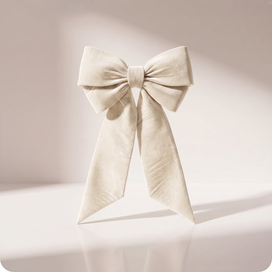 Moño ivory de terciopelo, 1.10 x 50 cm.