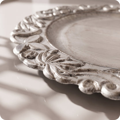 Plato decorativo de plastico duro plateado